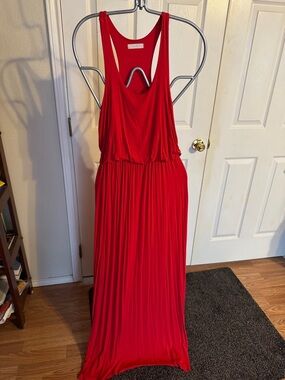 Lush Red Sleeveless Maxi Dress with Gathered Waist